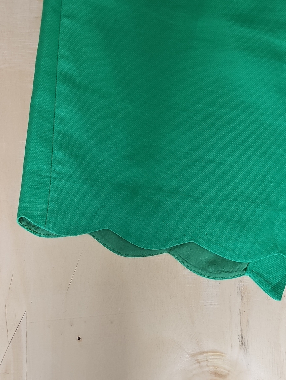 J. Crew Bright Green Scallop-Hem Pencil Skirt - Picture 2 of 6